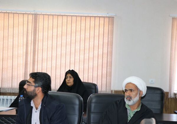 برگزاری دوره توانمندی سازی ارزیابان اداره قرآن، عترت و نماز استان کرمان
