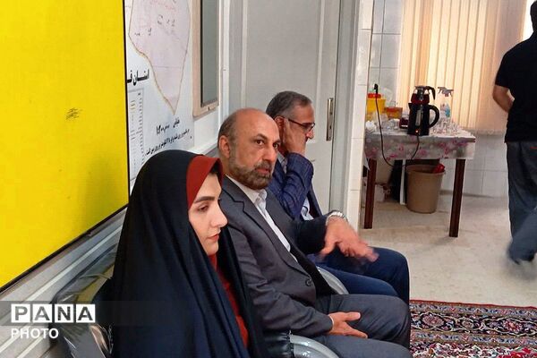 بازدید رئیس اداره آموزش و پرورش جوادآباد از مراکز بهداشتی