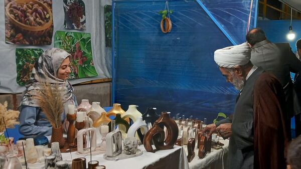 سومین جشنواره ملی پسته در احمدآباد 