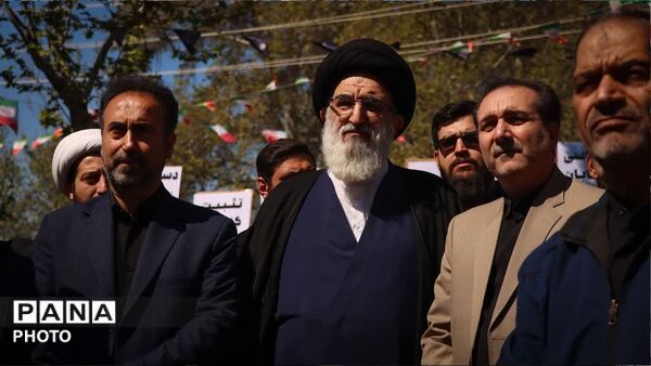 بزرگداشت اربعین رهبر شهید انقلاب در کرج