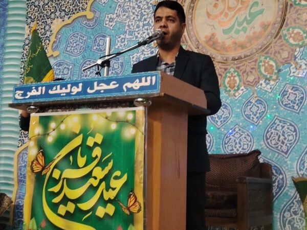 اقامه نماز عید قربان در آستان مقدس حضرات سیدان‌الکریمان شهرستان برخوار
