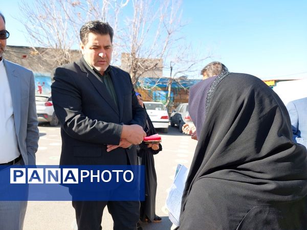 بازدید مدیرکل آموزش‌و‌پرورش خراسان رضوی از ستاد اسکان فرهنگیان ثامن ۲