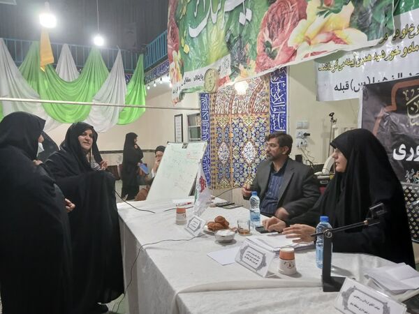 طرح مسجد محوری شهرداری منطقه ۵ شیراز در مسجد الزهرا(س) قبله شیراز