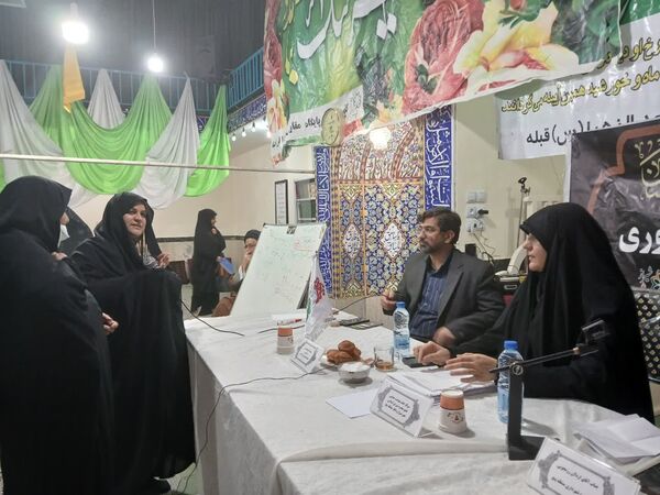 طرح مسجد محوری شهرداری منطقه ۵ شیراز در مسجد الزهرا(س) قبله شیراز