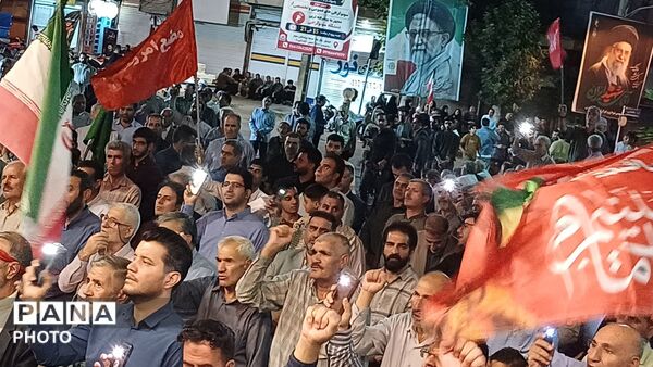 تداوم حضورحماسی مردم وفرهنگیان شهرستان کوهدشت در اجتماعات شبانه