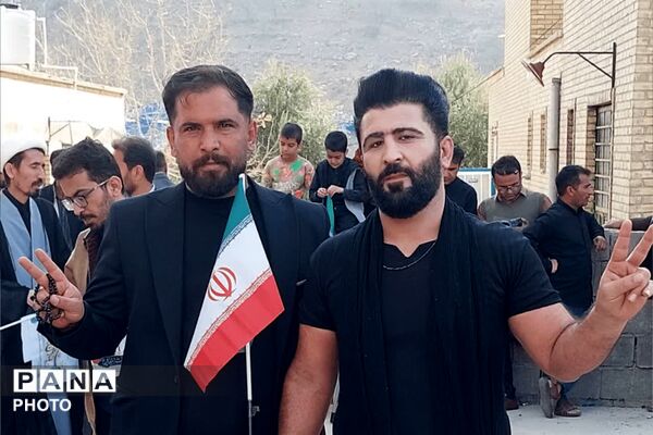 بیعت مردم قلعه‌رئیسی با رهبر جدید