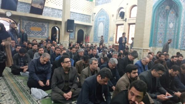 نمایش قدرشناسی فرهنگیان گیلان در مراسم سوگواری شهدای خدمت در مسجد قدس رشت