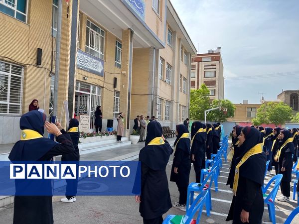  بازدید ارزیاب تخصصی سازمان دانش‌آموزی از فعالیت‌های مدارس تشکیلاتی سازمان دانش‌آموزی مناطق ۱۷ گانه استان چهارمحال وبختیاری