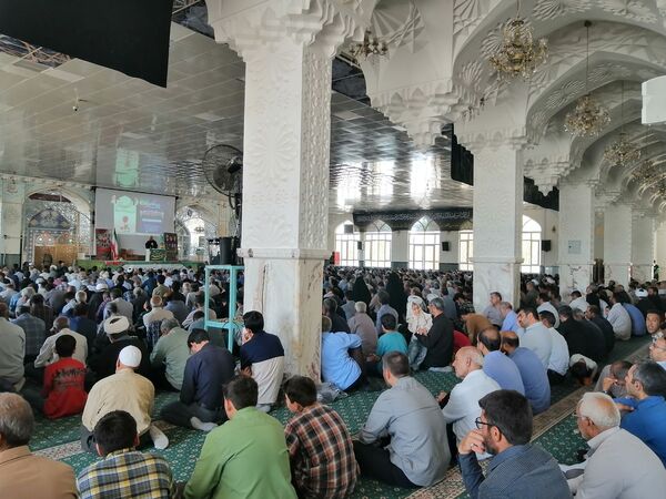 نمازجمعه در کاشمر