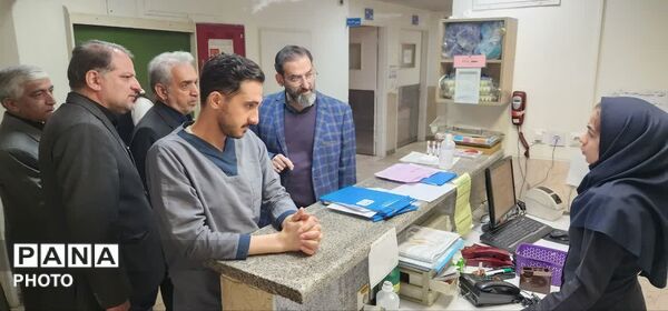 فرماندار همدان از روند درمان مجروحان «جنگ رمضان» بازدید کرد