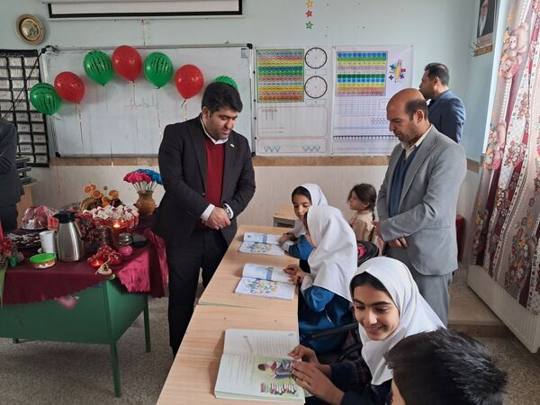 بازدید از مدارس عشایری شهرستان ملارد