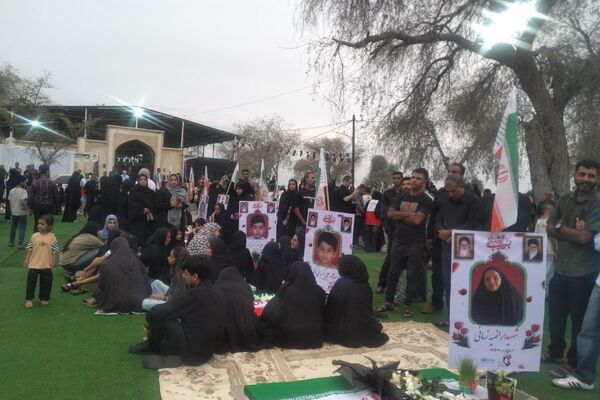  یاد فرشتگان آسمانی در گلزار شهدای دبستان شجره طیبه