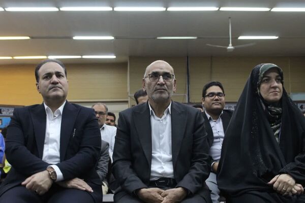 دیدار تشکل‌های دانش‌آموزی یزد با نماینده ولی‌فقیه در یزد