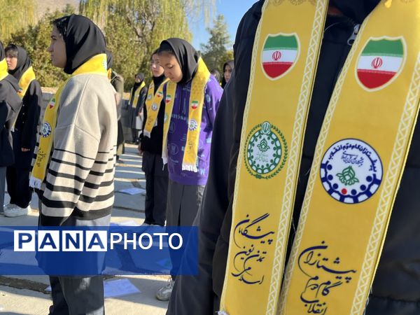 اردو تمشک در اردوگاه شهید دستغیب شیراز