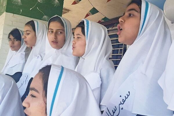 فعالیت سفیران سلامت در مدرسه خواهران بابایی