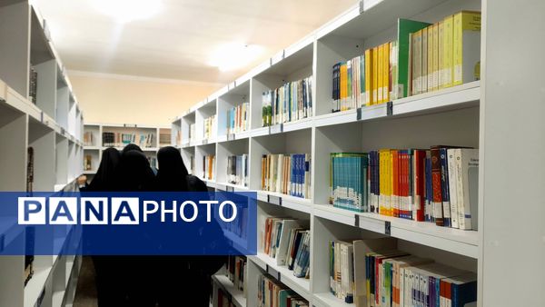 بازدید علمی دانش‌آموزان شاهد عصمت ناحیه 3 کرج از دانشگاه فرهنگیان پردیس امیرکبیر کرج