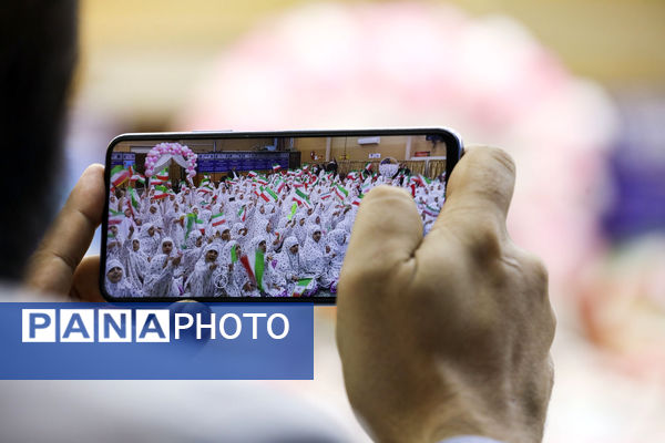 جشن تکلیف دختران در دفتر امام جمعه یزد