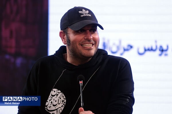 نشست نقد و بررسی فیلم «نیم شب» در چهل و چهارمین جشنواره ملی فیلم فجر