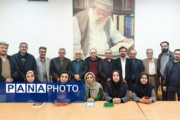 همزمان با دهه فجر، برگزاری برنامه‌های فرهنگی و کتابخوانی در کتابخانه پانزده خرداد پیشوا