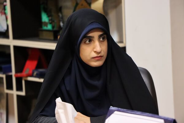 تجلیل از فعالان حوزه بانوان و خانواده در ناحیه یک بهارستان