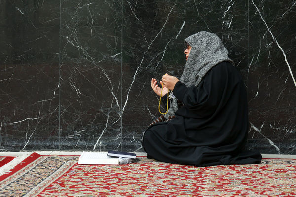 آیین معنوی اعتکاف در حرم مطهر رضوی- ۲