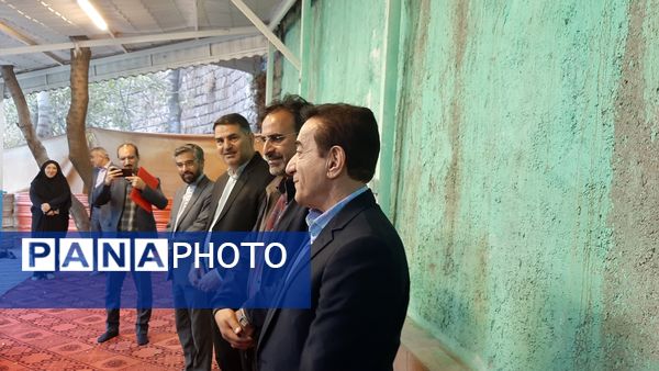 میم مثل مدیر 