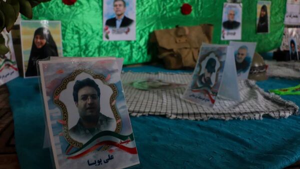 برپایی نمایشگاه دفاع مقدس در مسجد جامع قروه 