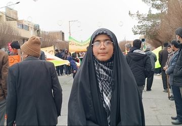 حضور حماسی مردم انقلابی بهاباد در راهپیمایی ۲۲ بهمن