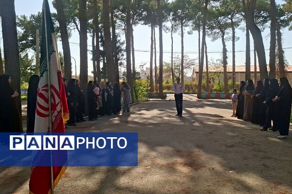 کارگاه آموزشی مربیان پیشتاز سازمان دانش‌آموزی در اردوگاه شهید منتظری شهریار 