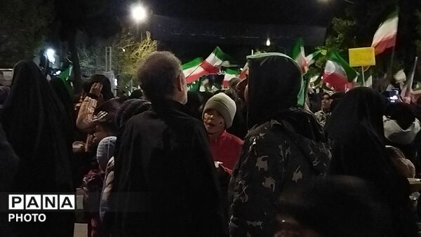 گذری بر فعالیت موکب گروه جهادی ریحانه النبی  در مراسم چهلم رهبر شهید و شهدای میناب 