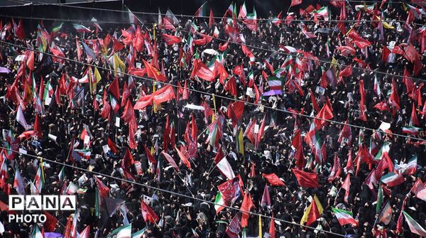 همگام با ملت ایران؛ حضور کانون پرورش فکری لرستان در آیین وداع و تشییع رهبر شهید