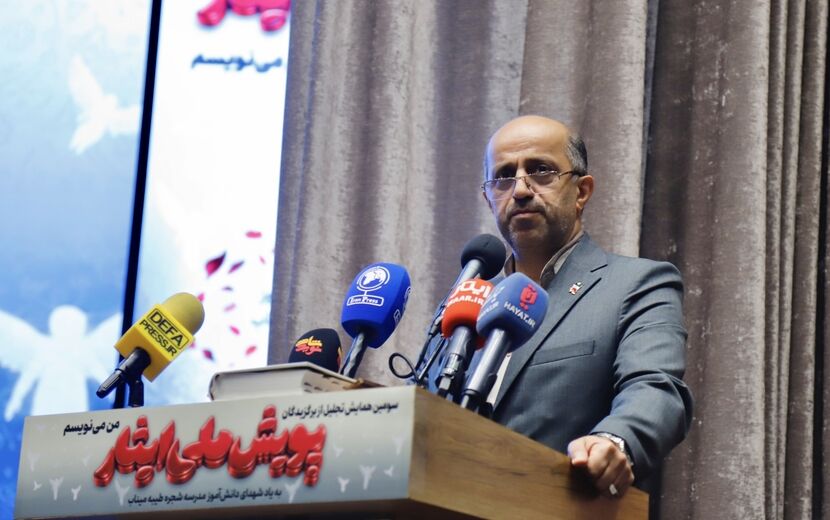 دانش‌آموزان سازندگان آینده هستند