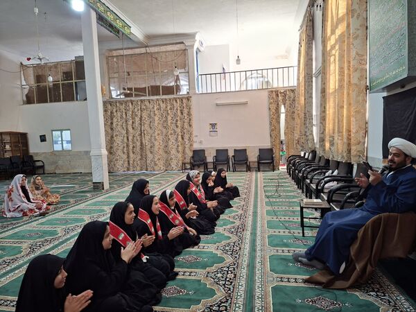 مراسم اعتکاف دانش آموزی آموزشگاه مریم سنگان شهرستان رشتخوار