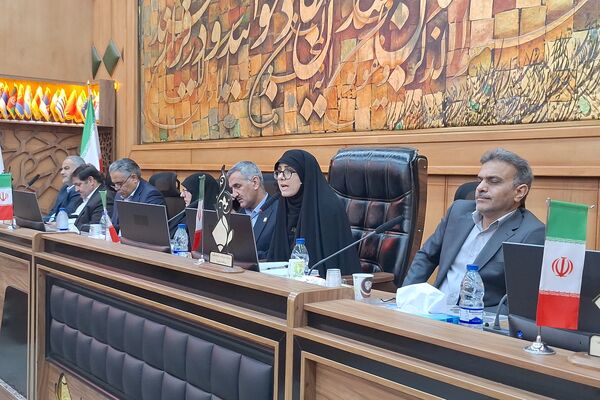 آموزش خانواده مهمترین راه حل در تربیت دانش‌آموزان