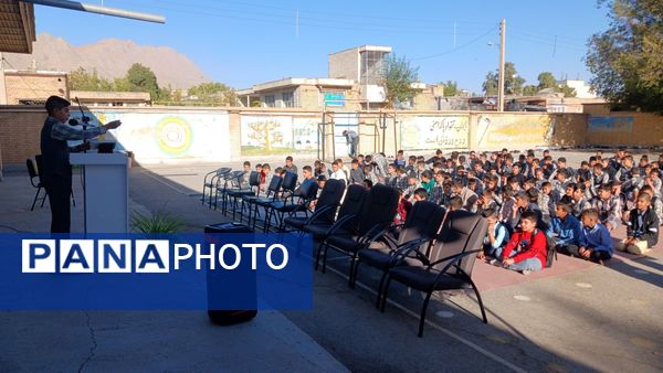 جشن آغاز سال تحصیلی در دبیرستان نمونه دولتی شهید حاج قاسم سلیمانی بن 