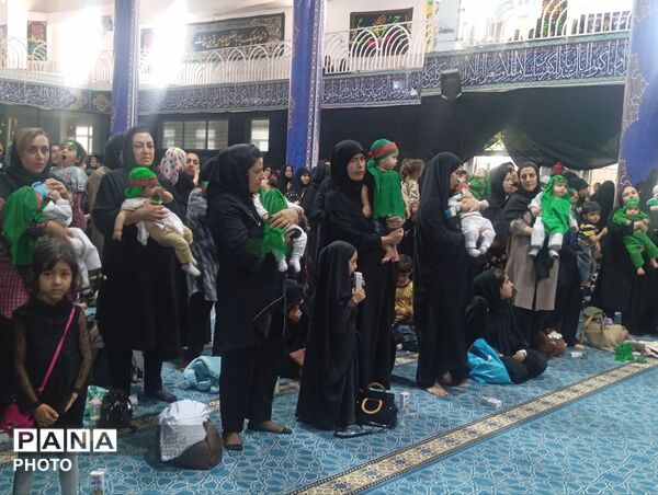 همایش بزرگ شیرخواران حسینی در قروه
