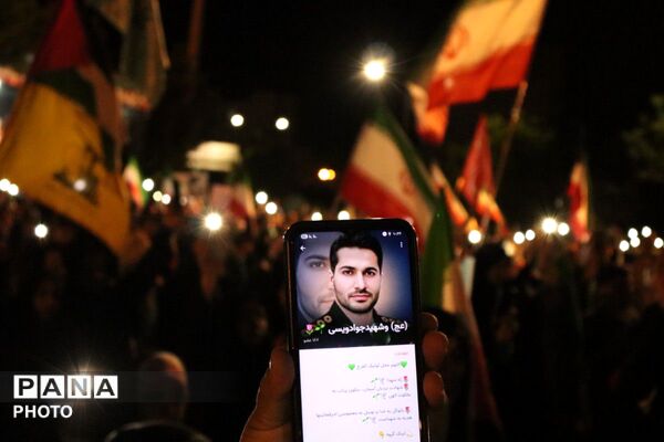 حال و هوای متفاوت قرچک در شب هشتاد و دوم