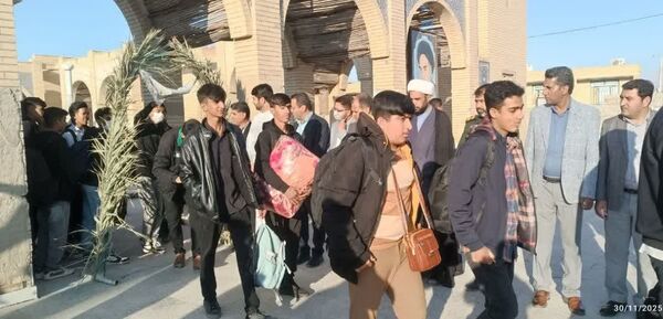 اعزام ۷۷ دانش‌آموز پسر فاریابی به مناطق عملیاتی جنوب کشور