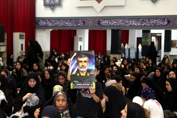 اجتماع بزرگ شیرخوارگان حسینی در حسینیه ثارالله یاسوج