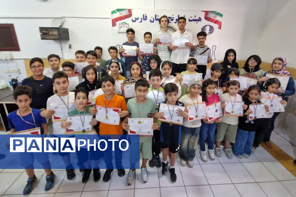 برگزاری مسابقات شطرنج استان فارس