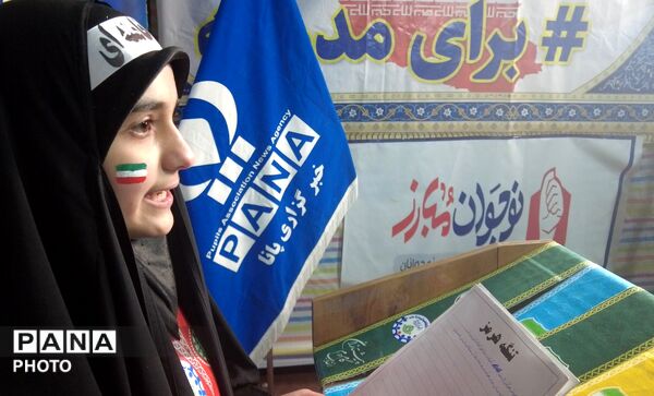 حضور پرشور نوجوانان مبارز در کافه رسانه اردبیل
