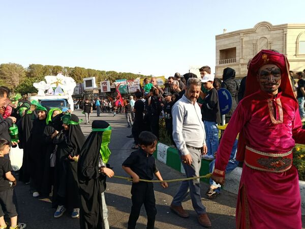 مراسم دسته بنی اسد در کاشمر