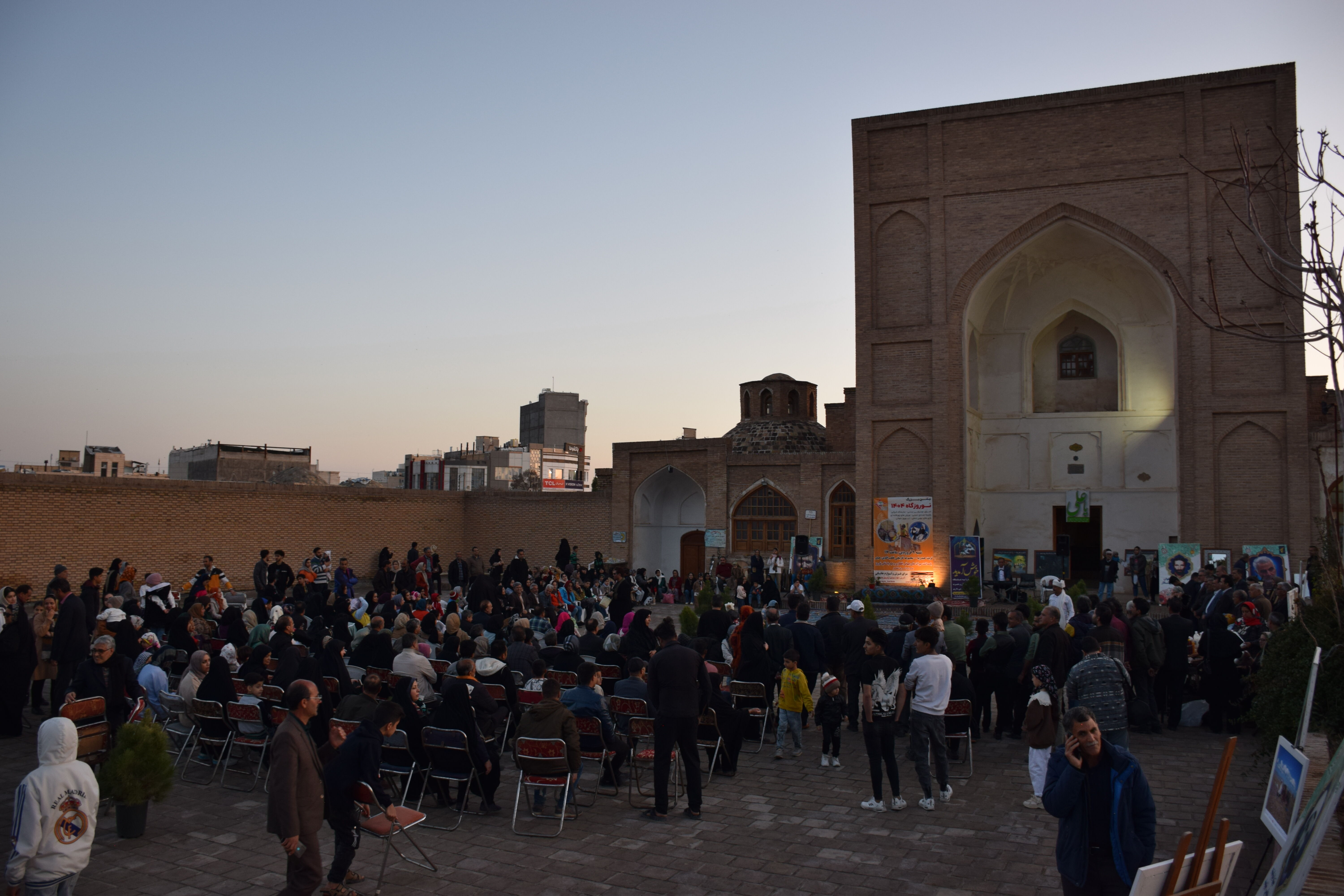 طنین بهار در دیار مهر 