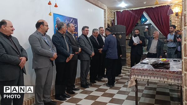 آیین تجلیل از خبرنگاران و اصحاب قلم و رسانه در مجتمع تفریحی فرهنگی بام خلخال
