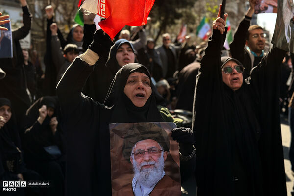 راهپیمایی اقتدار بعد از نماز جمعه - مصلای تهران -2