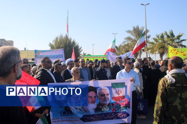 شکوه حضور مردم بوشهر در راهپیمایی ۲۲ بهمن