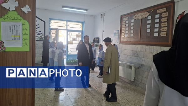 جلسه سفیران سلامت در دبستان دخترانه فرهنگیان ۲ 