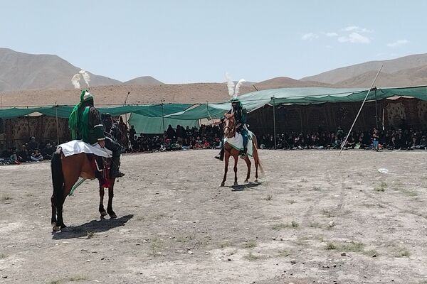 مراسم تعزیه خوانی در روز اربعین حسینی در شهر بار