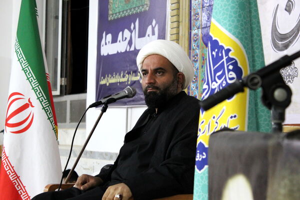 برگزاری مراسم گرامیداشت سالگرد ارتحال امام خمینی (ره) در شهر درق