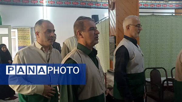 رونمایی از ماکت صحن انقلاب حرم رضوی در محمودآباد